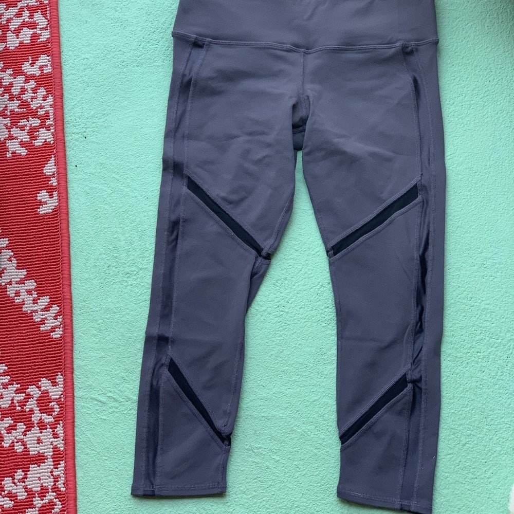 ALO Yoga Capris